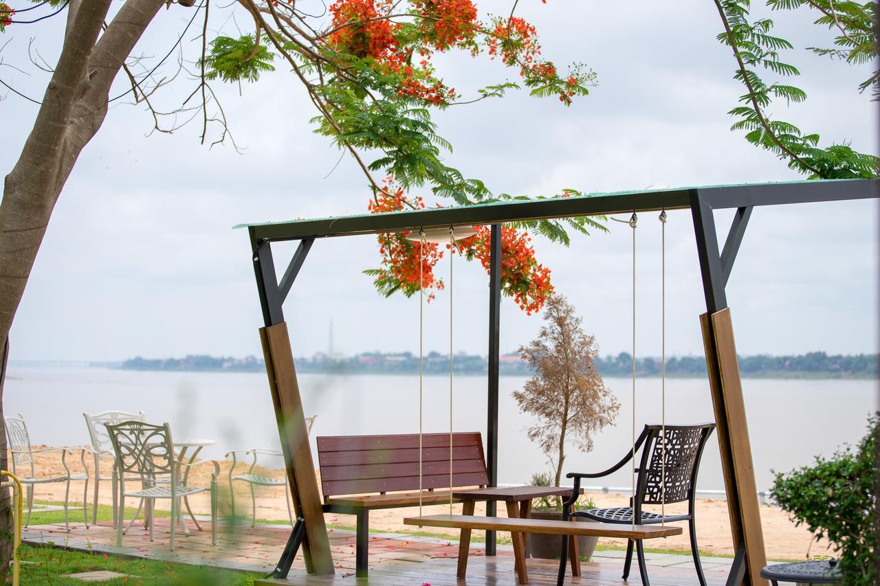 Vieng Khong Hotel Mukdahan Exterior foto